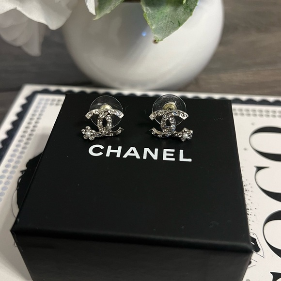 Chanel Silver Crystal CC Faux Pearl Earrings - Picture 1 of 9